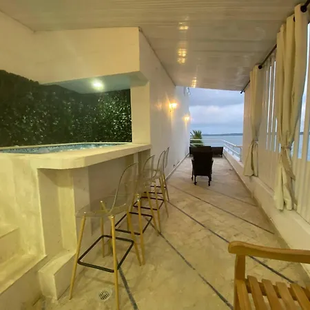 Apartamento 1 Bedroom Private Jacuzzi And Direct Access