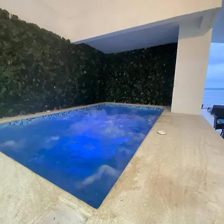 1 Bedroom Private Jacuzzi And Direct Access Cartagena